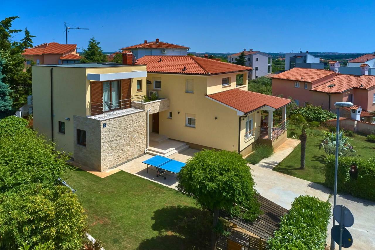 Holiday Home Villa Tereza Fažana エクステリア 写真